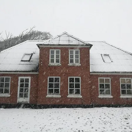 Vagon, Farm For Rent